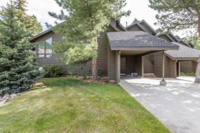 Lifted Lodge by Casago